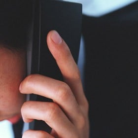 海外旅行先での通話にあると便利なSIM