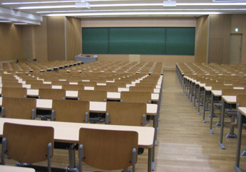 大学受験の天王山! 夏休みは「予備校の夏期講習」活用が鍵