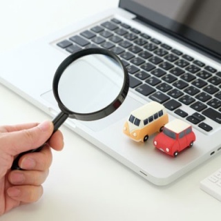 ネットで手続きができる自動車保険　見積もりや申込方法